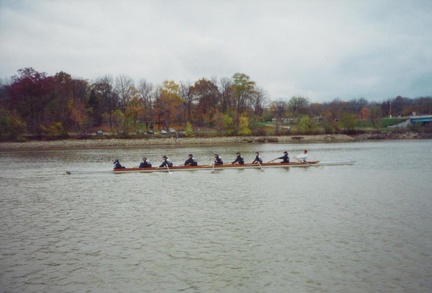 Men s 8 on the water2